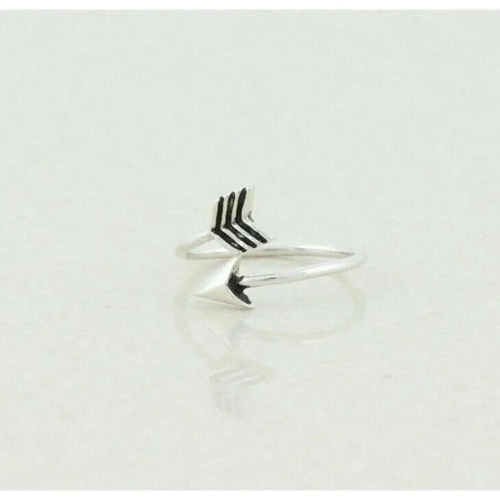 Sterling Silver Arrow Toe Midi Ring Size 2 1/2 Adjustable - Picture 4 of 7